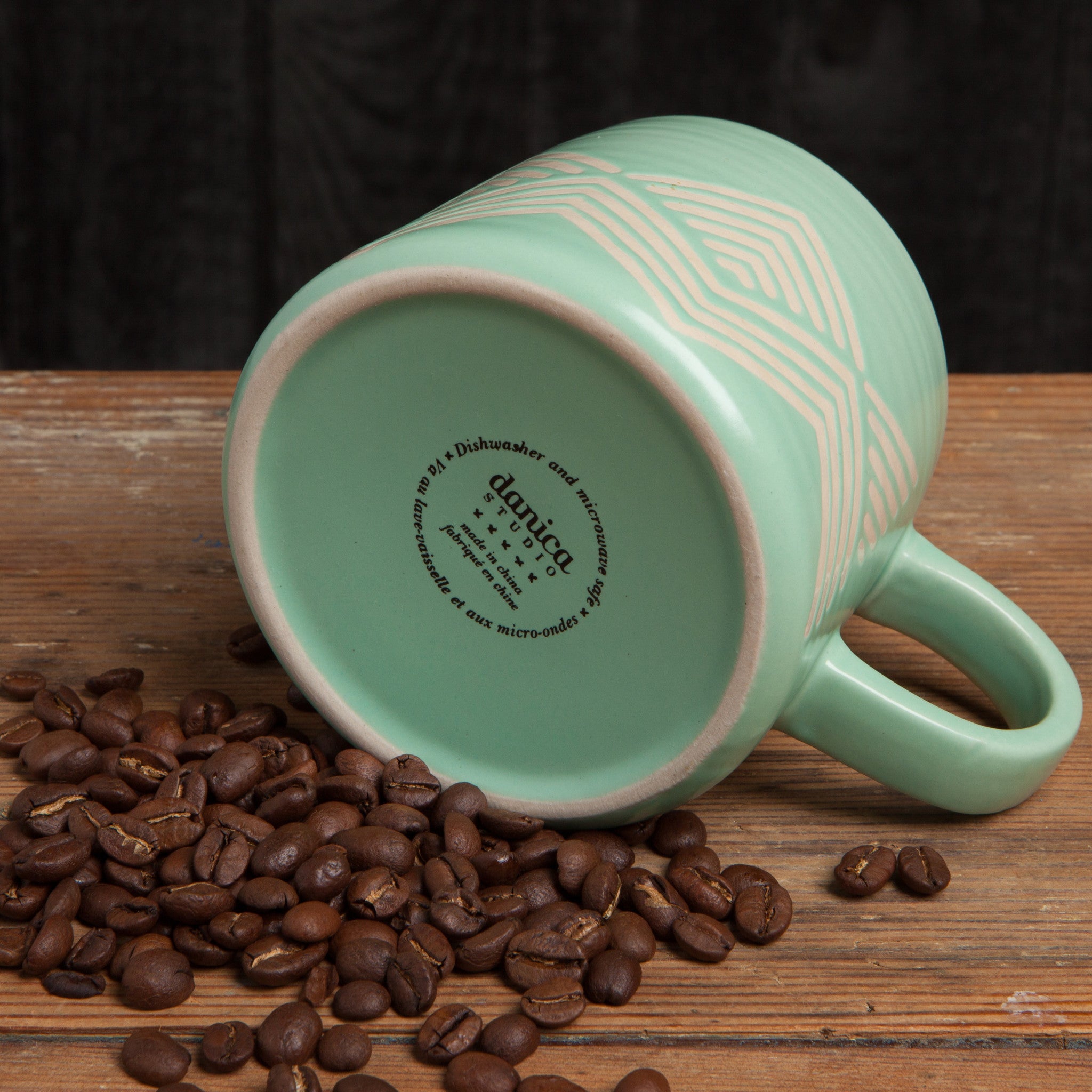 Tasse à empreinte de menthe