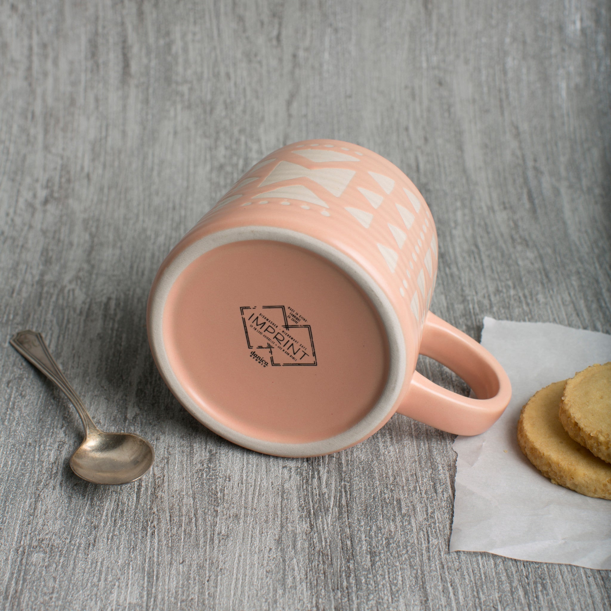 Tasse à empreinte rose