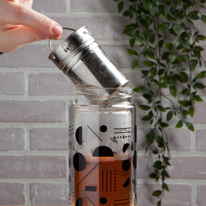 Domino Tea Infuser Bottle